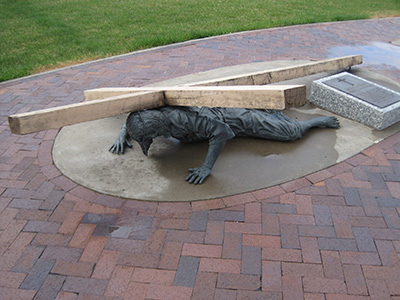 Jesus falls the third time